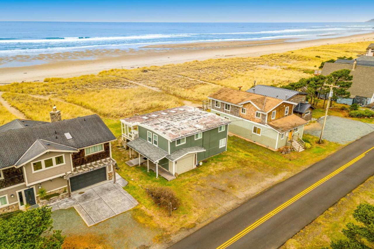 Shore Fun Rockaway Beach Exterior photo